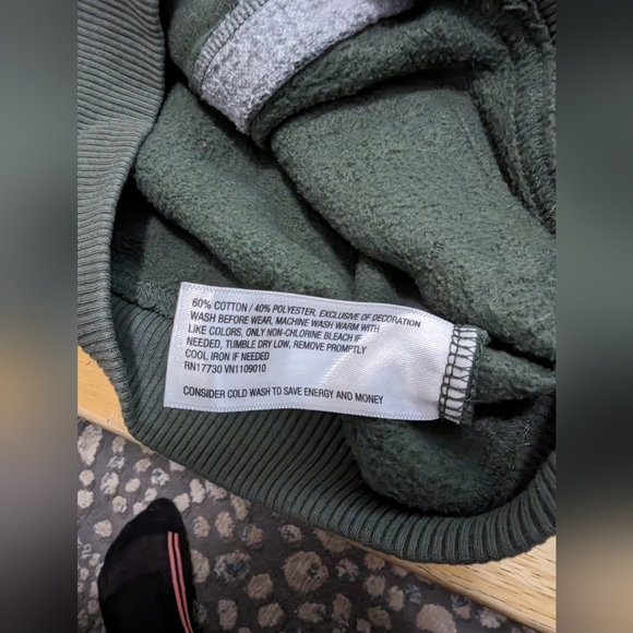 3/$30. OshKosh. Genuine Kids from Oshkosh fleece Jacket. Size 18 Months - Picture 4 of 6